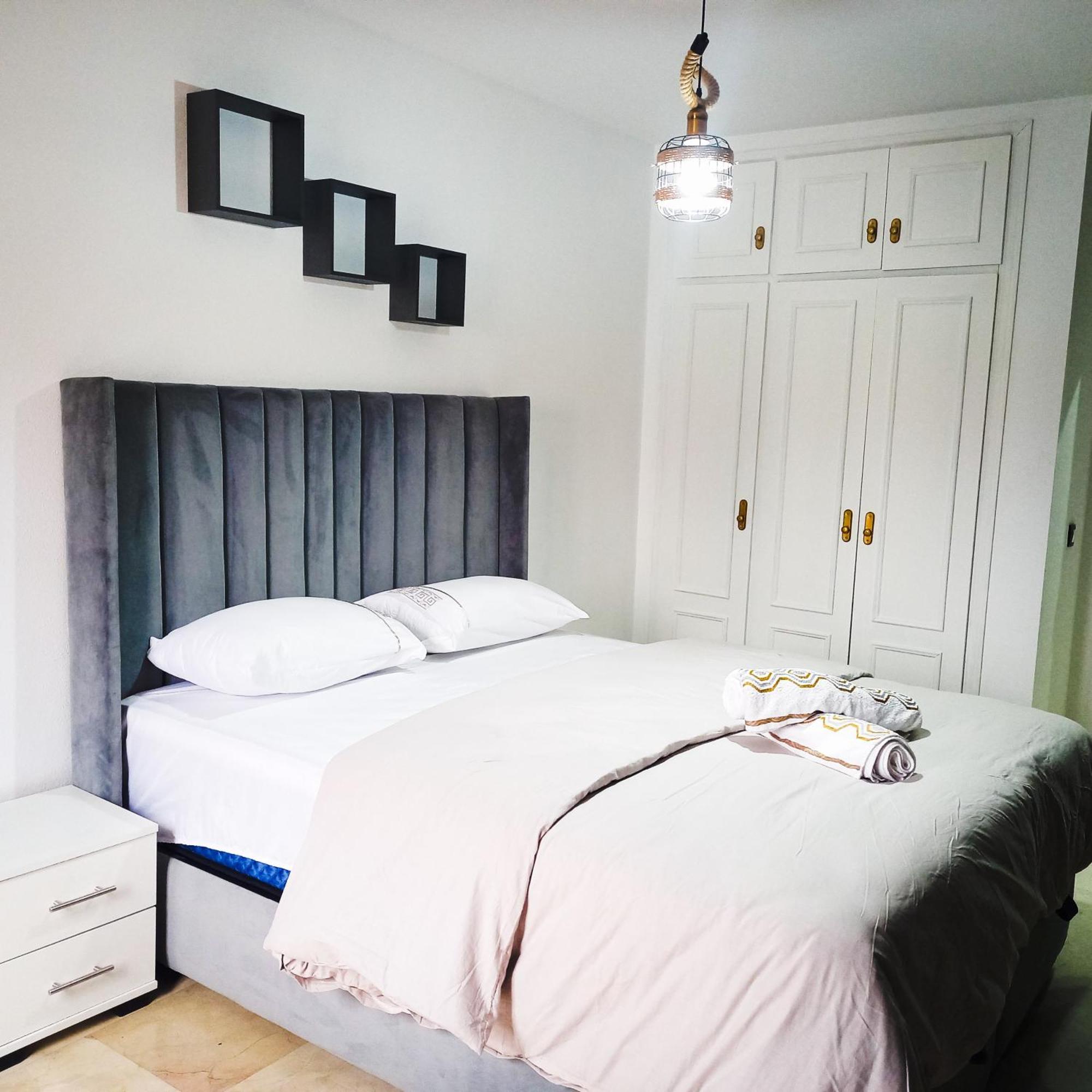 Moderne Appartement Au Plein Centre-Ville En Face Hilton & La Gare De Train Tgv Avec Climatisation Tanger Exteriér fotografie