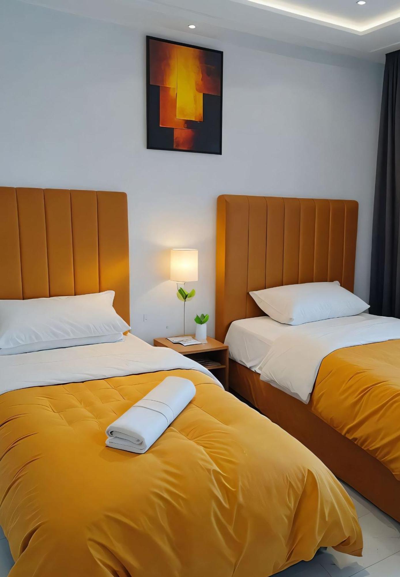 Moderne Appartement Au Plein Centre-Ville En Face Hilton & La Gare De Train Tgv Avec Climatisation Tanger Exteriér fotografie
